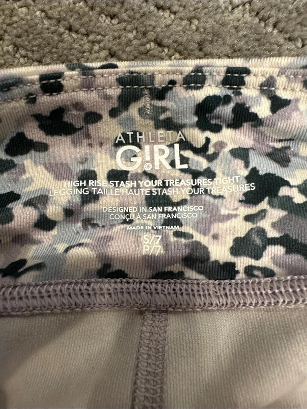 Athleta Girls White, Navy & Light Pink Camo Leggings